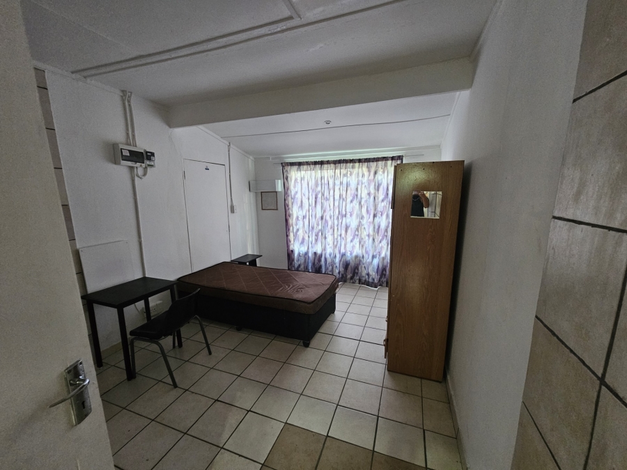 7 Bedroom Property for Sale in Brandwag Free State